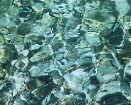 449-Karavostamon-1980-Wasserspiegelung mit Steinen-560
