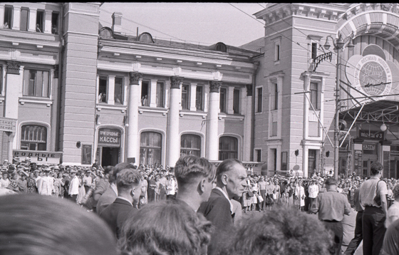 57-M01-0029-Ankunft Belorusski Woksal-4-560 57-M01-0029-Ankunft Belorusski Woksal-4-560
