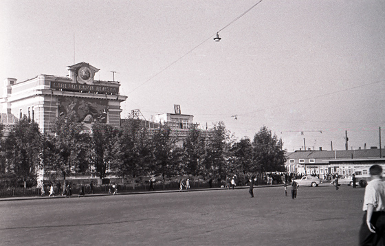 57-M06-0038-Savyolovskaya Bahnhof-560 57-M06-0038-Savyolovskaya Bahnhof-560