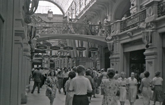 57-M07-0013-Kaufhaus GUM-innen-1-1-560 57-M07-0013-Kaufhaus GUM-innen-1-1-560