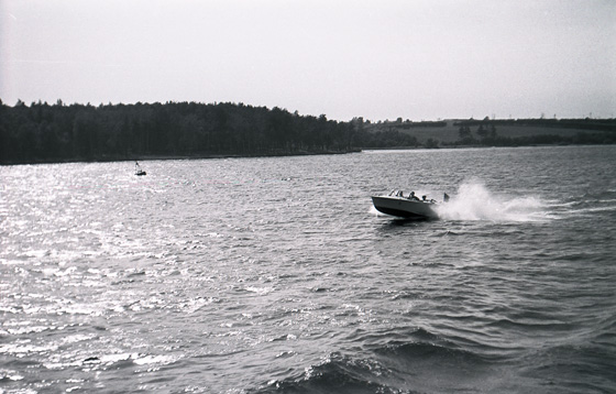 57-M08-0028-Motorboot-560 57-M08-0028-Motorboot-560