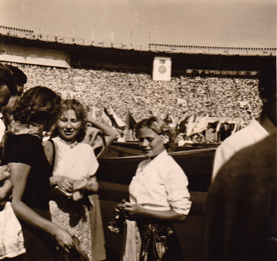 Auf dem Stadion-Rasen-1-560