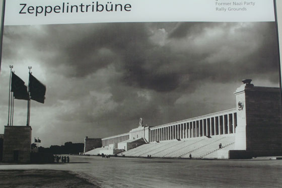 DSCI0263-Zeppelinfeld-2-560-Ausschnitt DSCI0263-Zeppelinfeld-2-560-Ausschnitt
