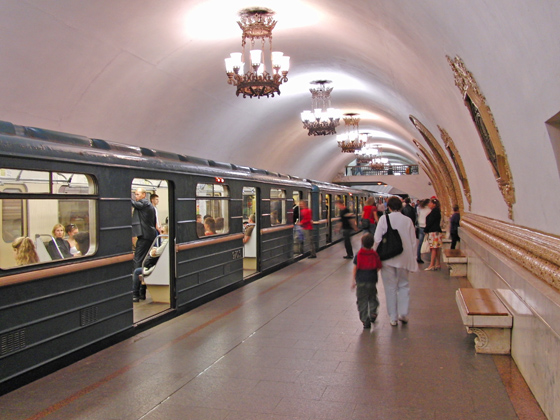 Kievskaya-koltsevaya_(4975775387)-560 Kievskaya-koltsevaya_(4975775387)-560