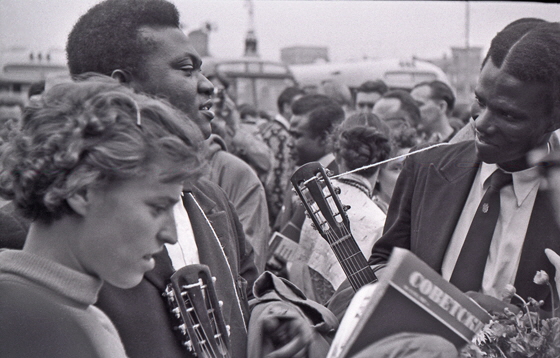 57-M05-0021-afrikanische Musiker-560 57-M05-0021-afrikanische Musiker-560