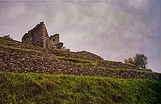 85-01-Kampos-Film3 - 05-römische Ruine-retoucher-sharpen-color5-denoise-560 85-01-Kampos-Film3 - 05-römische Ruine-retoucher-sharpen-color5-denoise-560