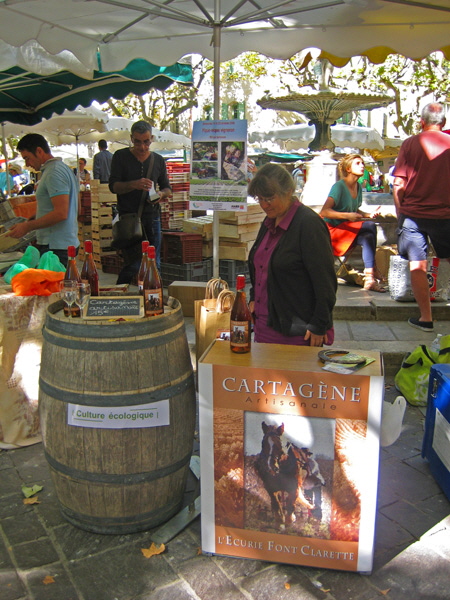 IMG_9464-Mittwochsmarkt-Aperitifstand-H600